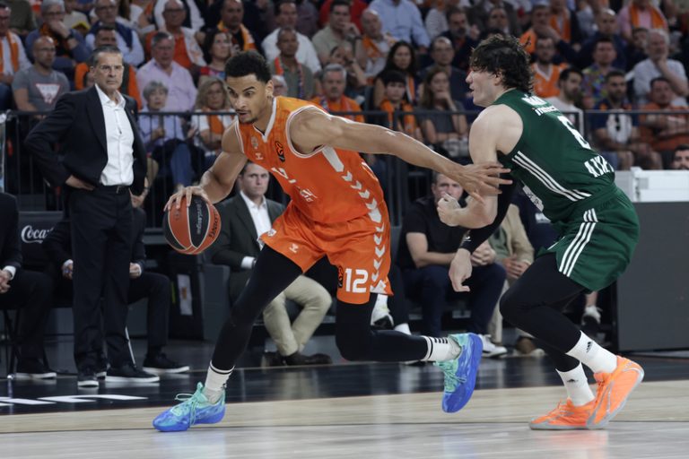 El València Basket perseguix una remuntada històrica davant el Panathinaikos en l’Eurolliga