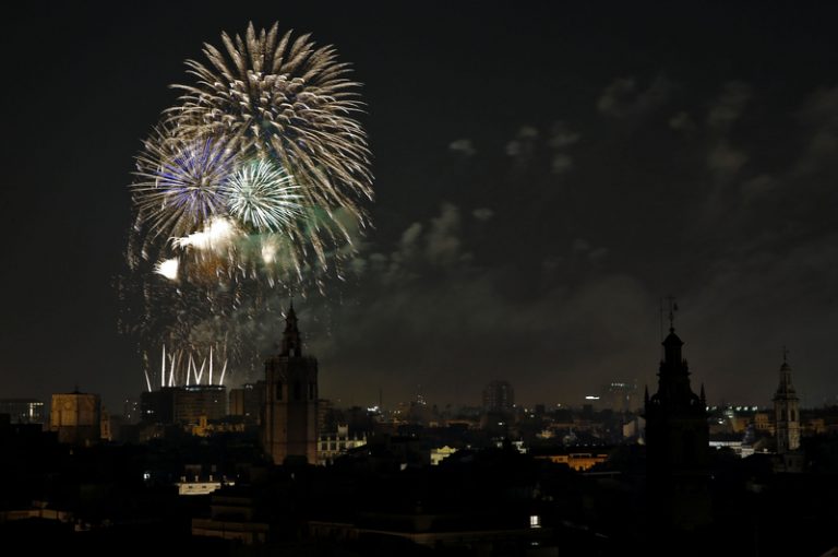València celebrarà els Premis Rei Jaume I amb un espectacle pirotècnic en la plaça de l’Ajuntament