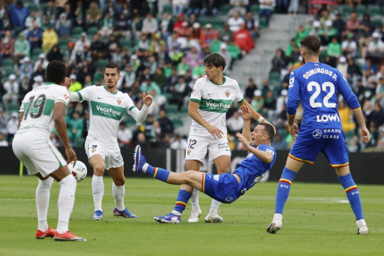 Un golàs de Chust avança a l’Elx davant un Getafe amb deu al descans