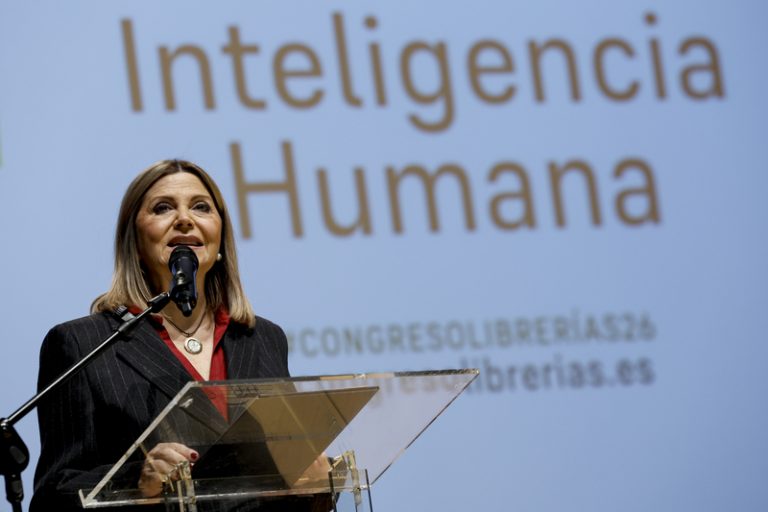 Conselleria i sindicats exhibixen el seu xoc a Castelló davant la imminent vaga educativa