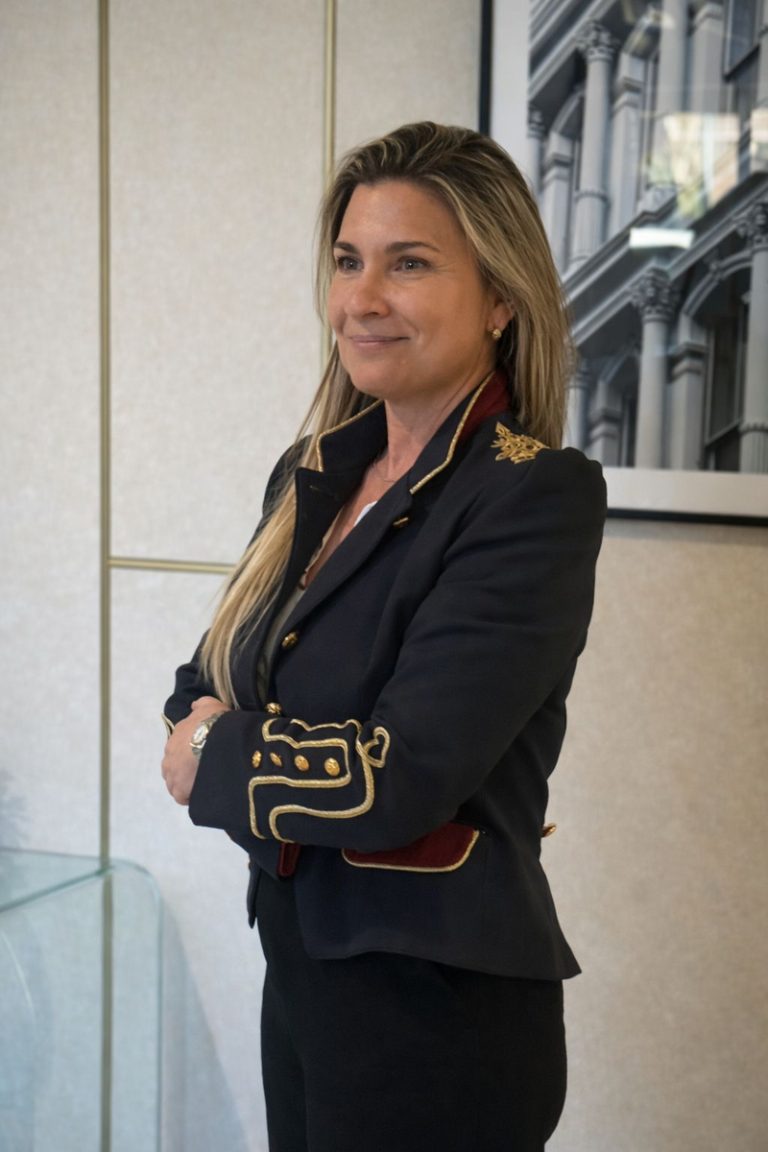 La professora de la UPV Elena Pinilla, triada entre les 50 dones líders emergents del món
