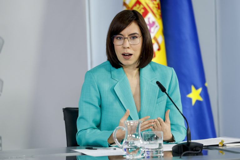 Diana Morant reivindica el seu doble paper de ministra i candidata a la Generalitat Valenciana