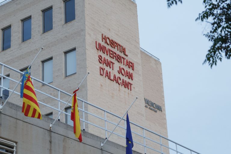 La dona aïllada a Alacant per hantavirus continua la quarantena a casa darrere l’altre PCR negatiu