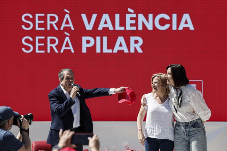 Pilar Bernabé arranca la seua carrera a l’alcaldia de València amb un compromís d’escolta i diàleg