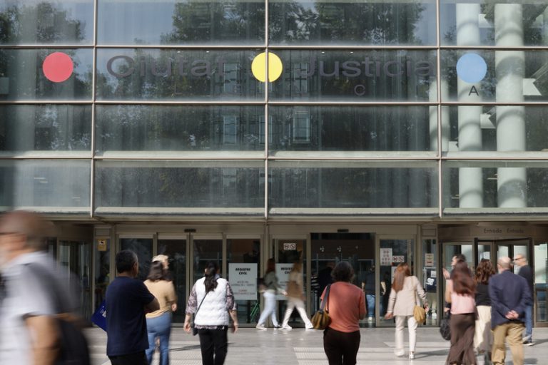 Una clínica quiropràctica haurà de pagar 150.866 euros per causar greus lesions a una pacient