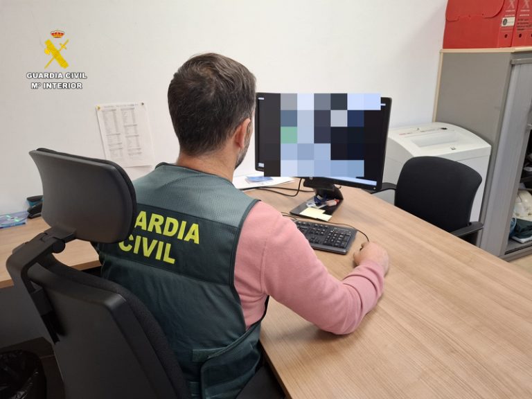 Detingut un home per 14 robatoris en vivendes de Peníscola a les quals accedia per la terrassa