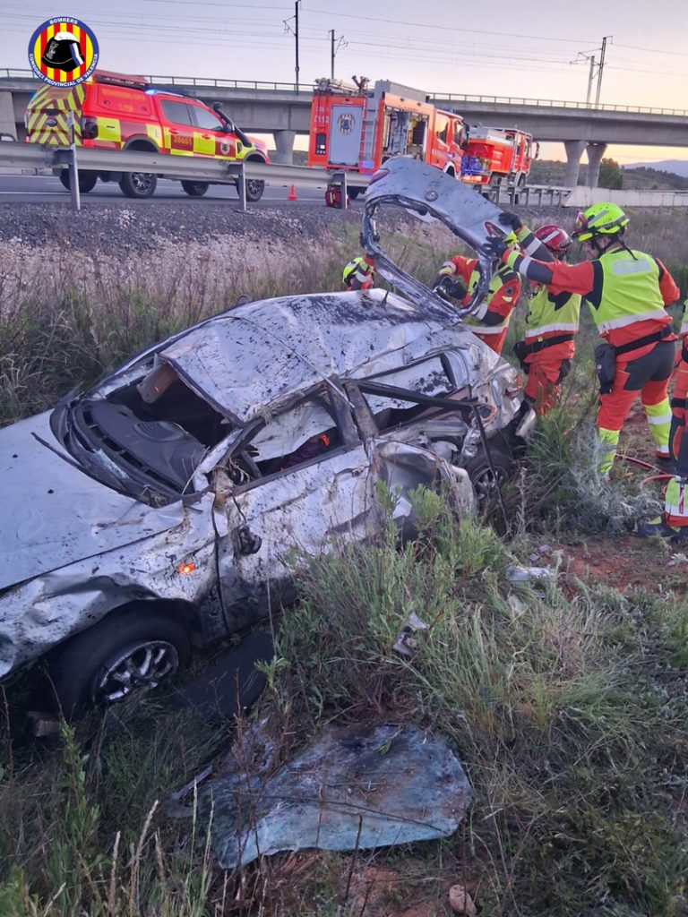 Mor un home en un accident de trànsit en l’A-3 a l’altura de Caudete de las Fuentes