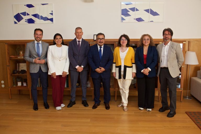 La Universitat d’Alacant i la de Machala impulsen un ecosistema d’emprenedoria i innovació a l’Equador