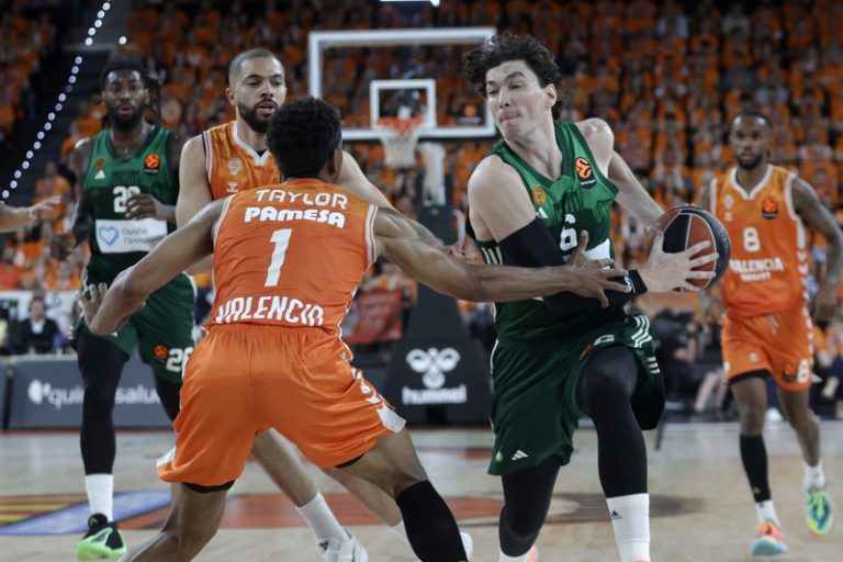 El València Basket es classifica per a la seua primera Final a Quatre després d’atropellar al Panathinaikos